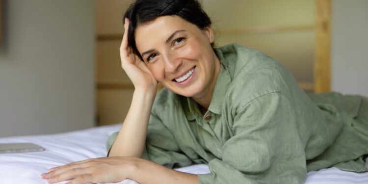 evening habits to reduce menopause hot flashes - 5 Evening Habits to Reduce Menopause Hot Flashes Naturally