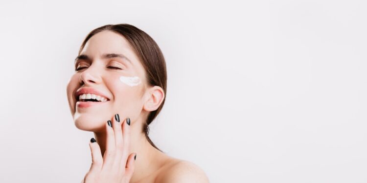 skin longevity habits for women over 40 - 7 Skin Longevity Habits for Women Over 40 (Backed by Science)