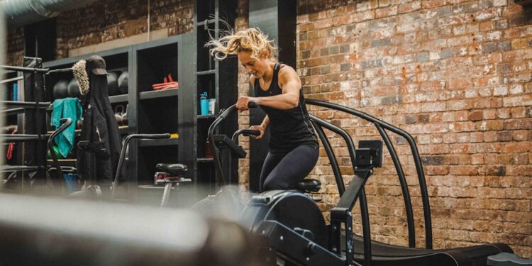 cardio vs weight training for women weight loss - Cardio vs Weight Training for Women: Which Burns More Fat