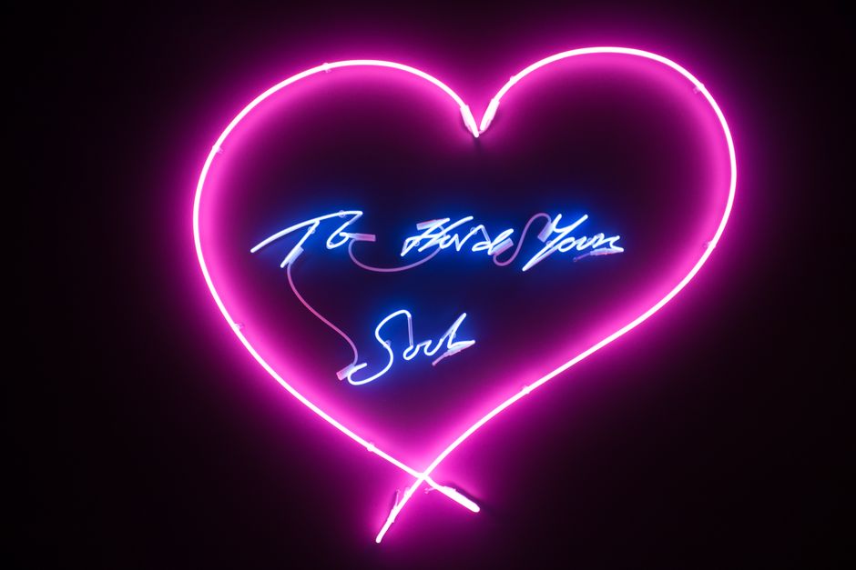 Why They Happen: Estrogen and Your Heart's Electrical Timing - heart palpitations in perimenopause