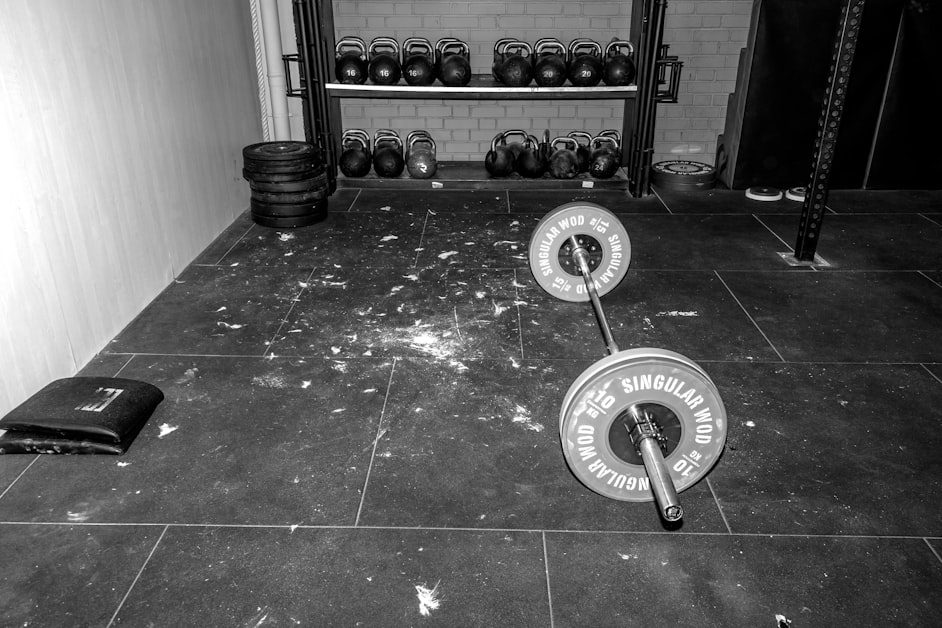 What Gym Intimidation Actually Is (And Why So Many People Feel It) - how to overcome gym intimidation