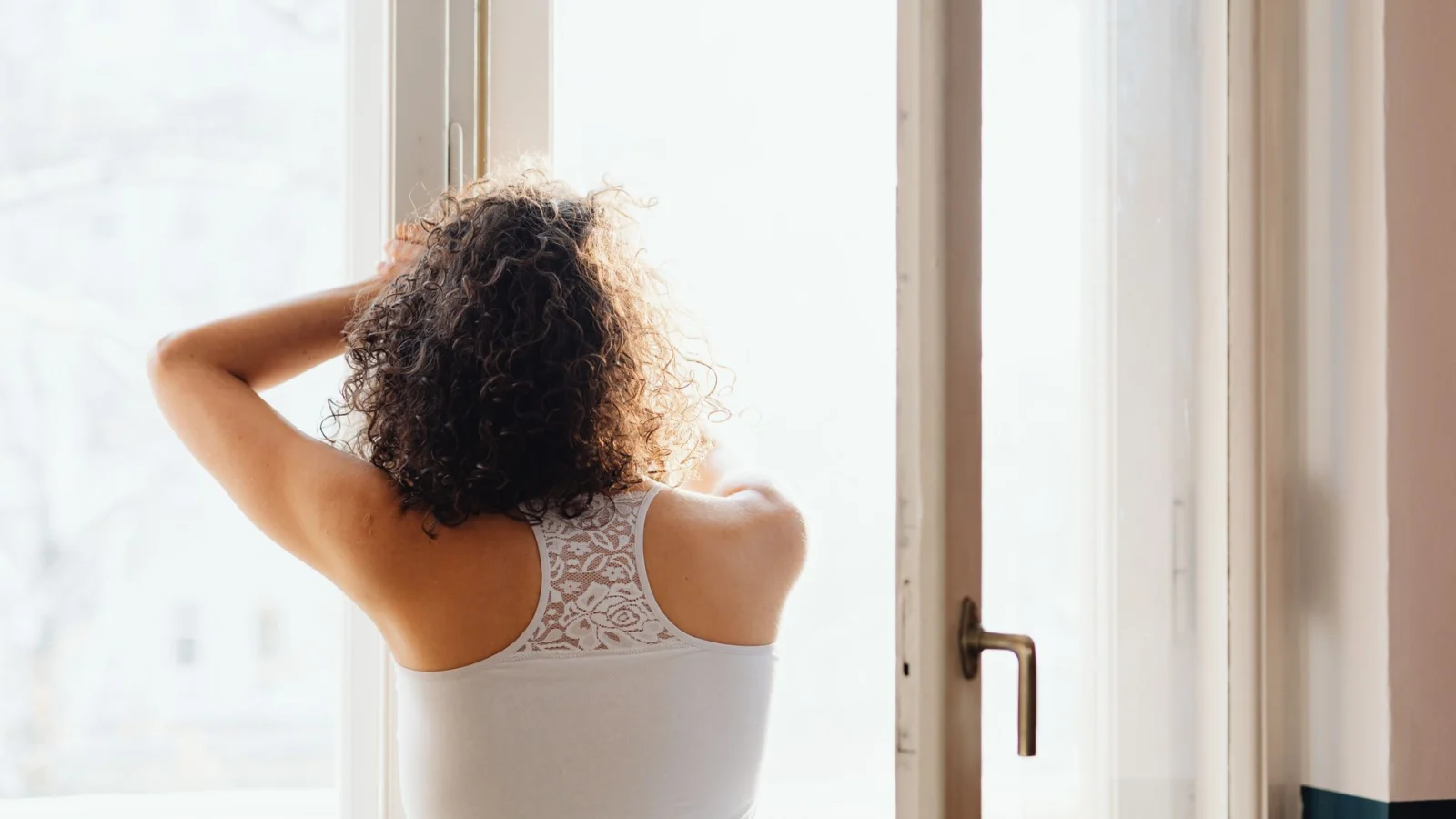 Why Morning Is the Critical Window for Back Inflammation - anti inflammatory morning routine for back pain