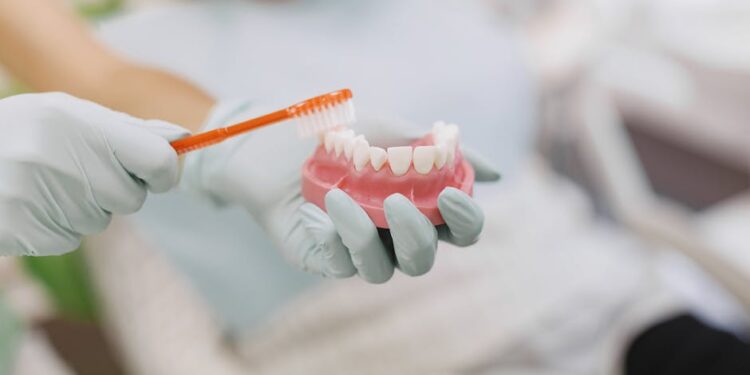 dental health tips - Dental Health Tips: Top 10 Ways to Properly Care f