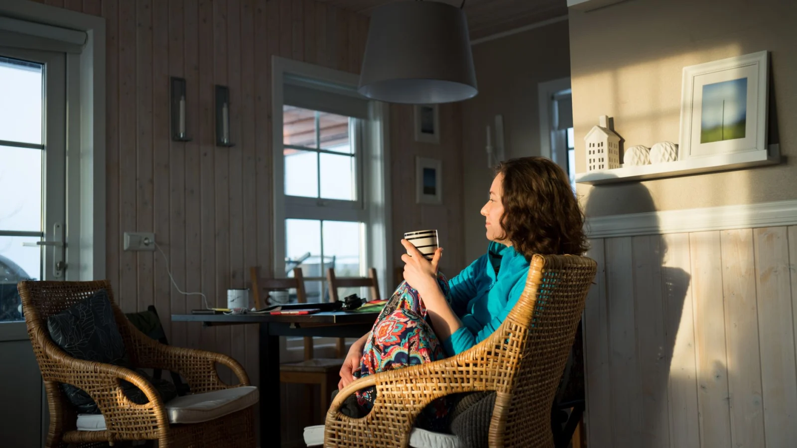 Morning Light Within the First 30 Minutes - daily habits to reduce brain fog naturally