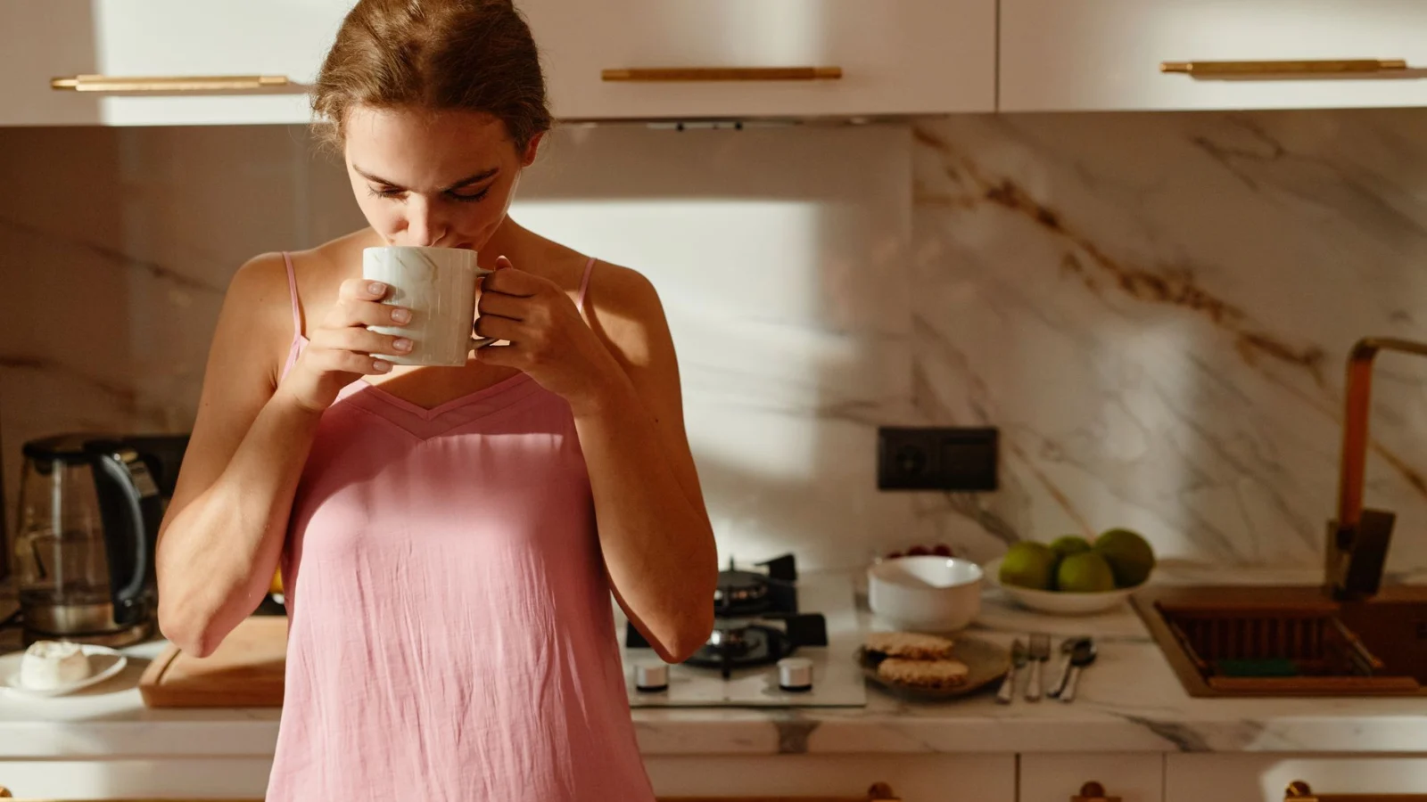 Why Your Morning Sets Your Anxiety Level for the Day - morning routine to reduce anxiety