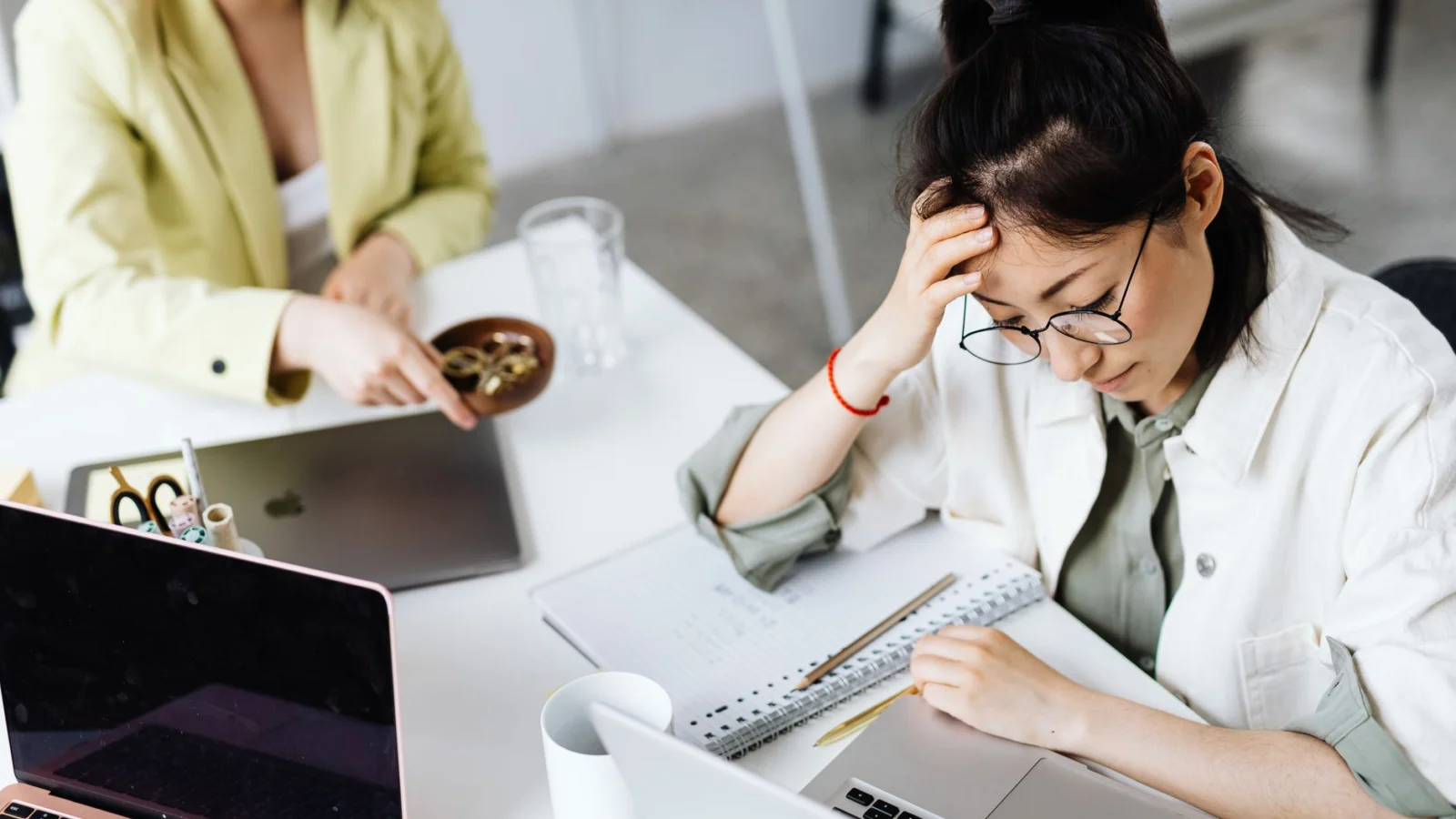 Signs of High Functioning Anxiety in Women That Get Overlooked - signs of high functioning anxiety in women