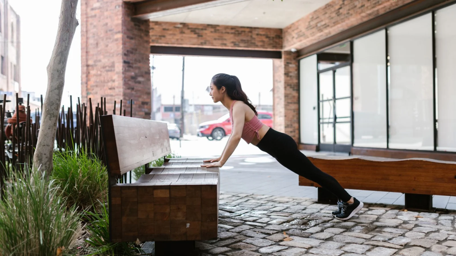 Common Split Mistakes Women Beginners Make - best workout split for women beginners