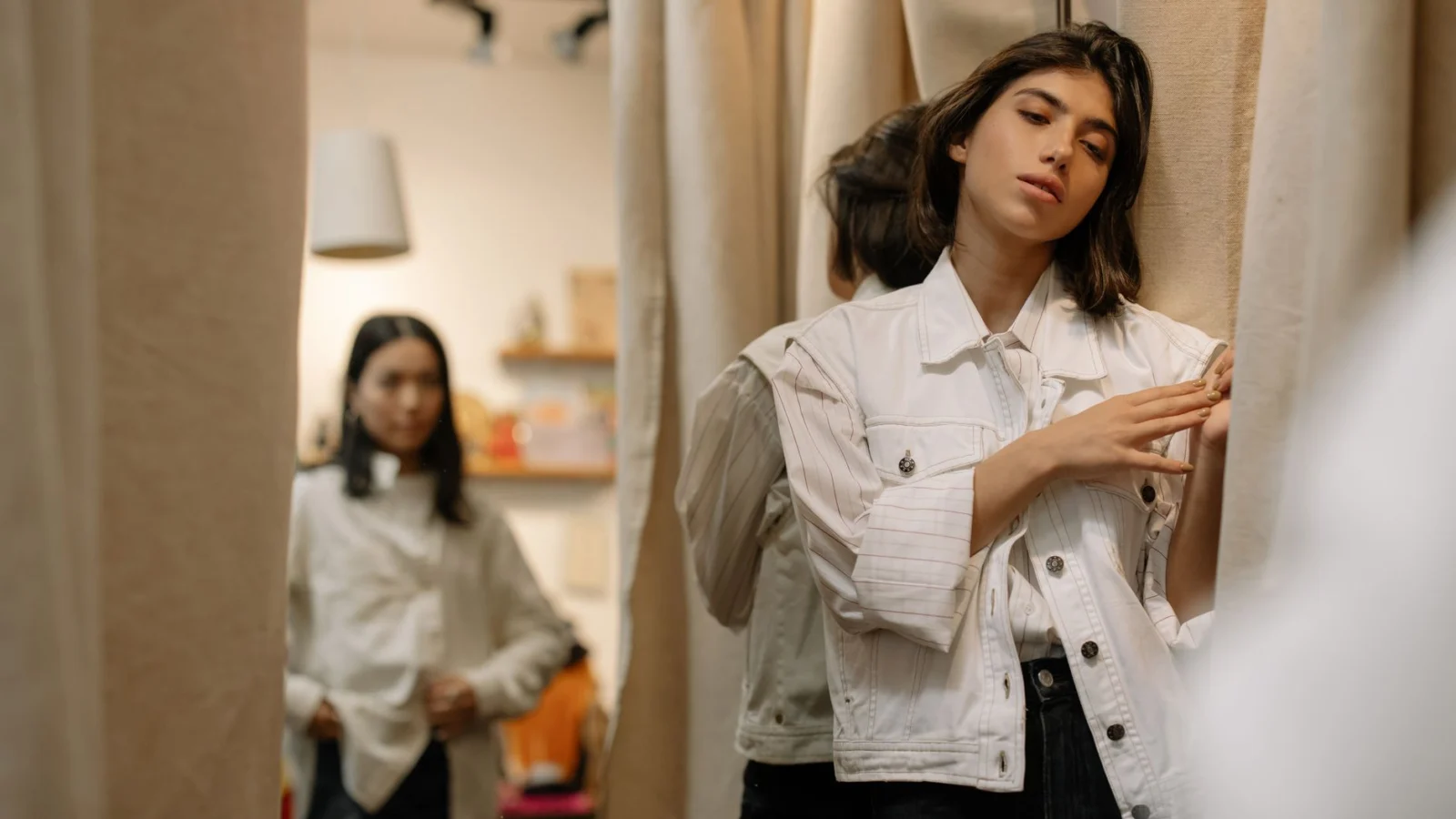 What Self Sabotage Actually Is (And What It Is Not) - signs of self sabotage in women