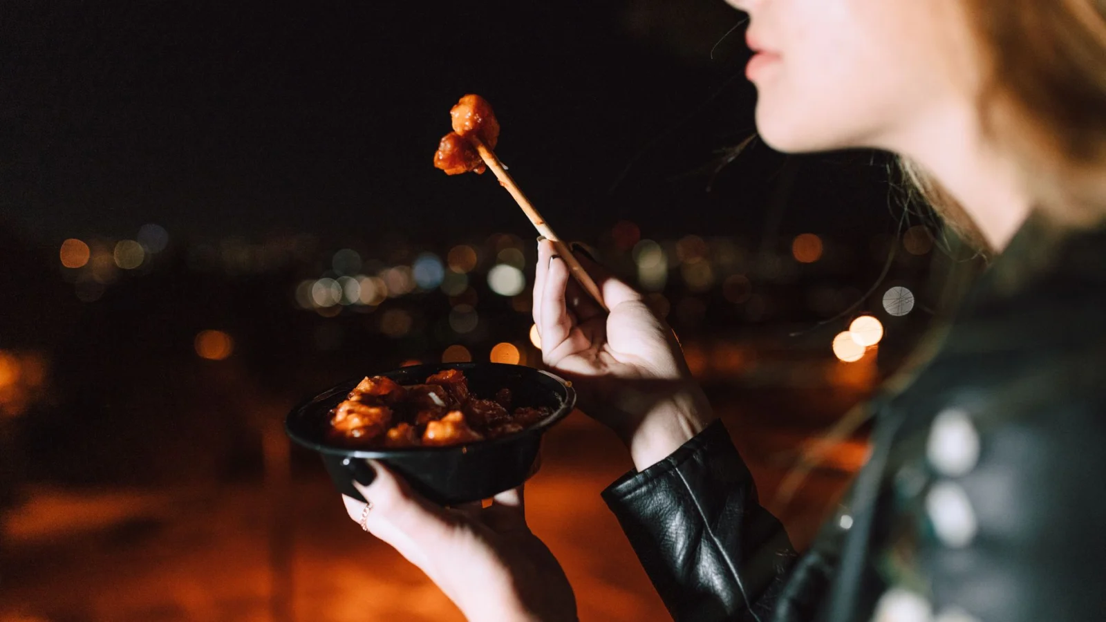 The Night Shift Eating Advice That Openly Contradicts Itself - what to eat on night shift