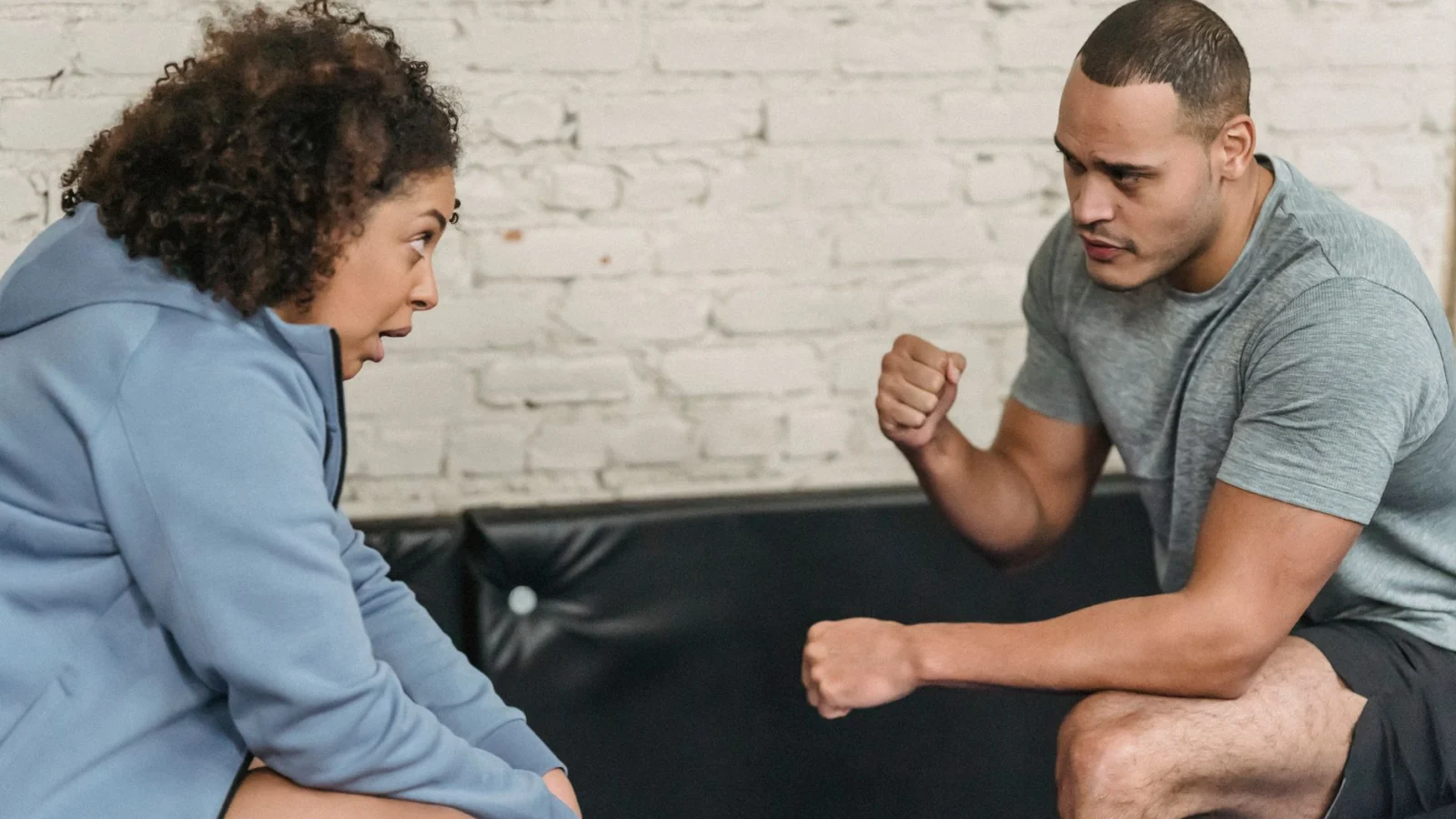 The Psychological Reason You Feel Watched: The Spotlight Effect - how to overcome gym intimidation