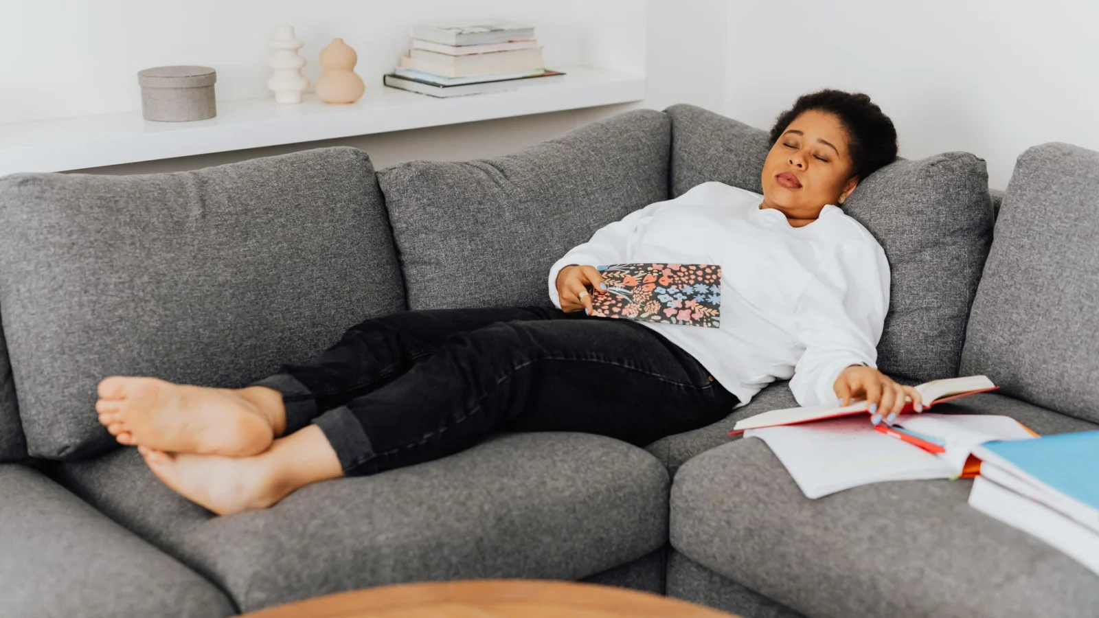 What Low Estrogen in Your 30s Actually Looks Like - low estrogen in your 30s